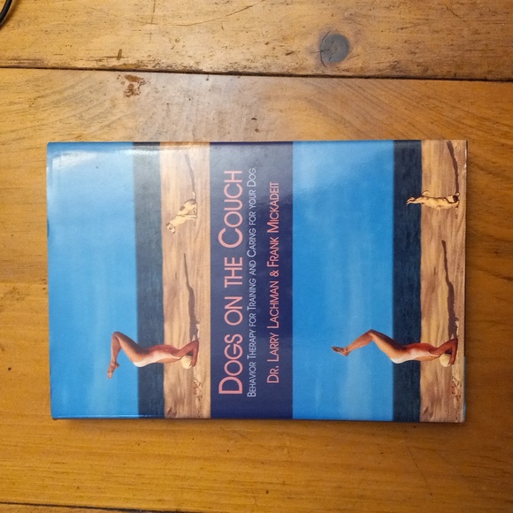 Dogs On The Couch For Training And Caring For Your Dog Hardback Book - Picture 1 of 10